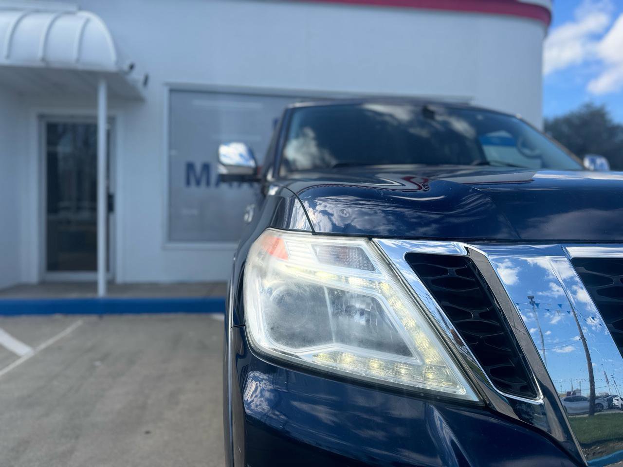 Used 2018 Nissan Armada SL image 15