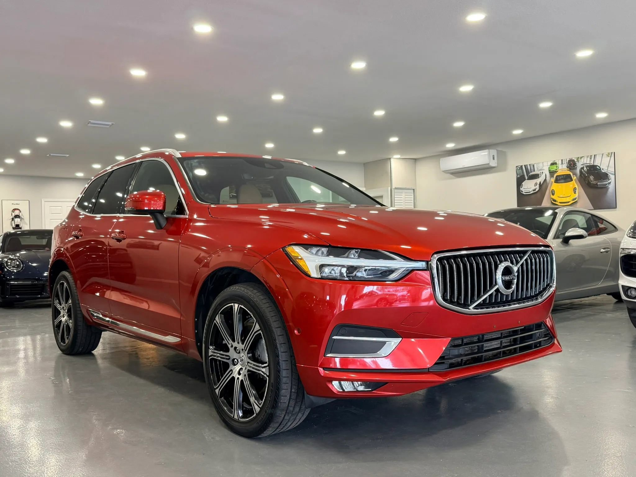 Used 2018 Volvo XC60 T6 Inscription w/ Convenience Package AWD/4WD image 1