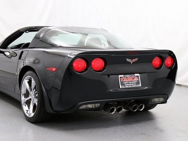 Used 2011 Chevrolet Corvette Grand Sport w/ Preferred Equipment Group image 7