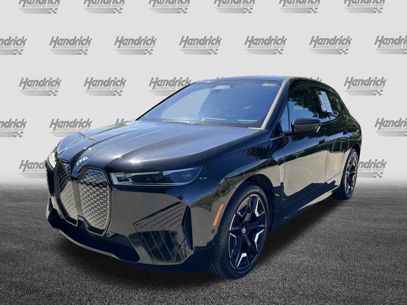 Certified 2023 BMW iX M60 w/ Executive Package AWD/4WD image 7