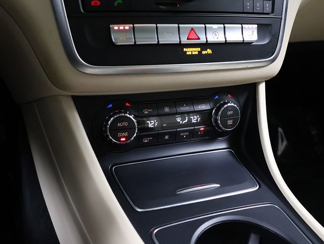 Used 2018 Mercedes-Benz CLA 250 4MATIC image 22