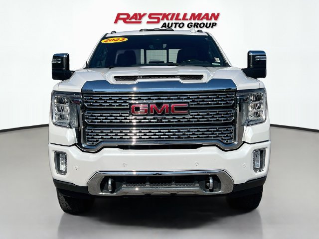 Used 2023 GMC Sierra 2500 Denali w/ Denali Ultimate Package AWD/4WD image 2