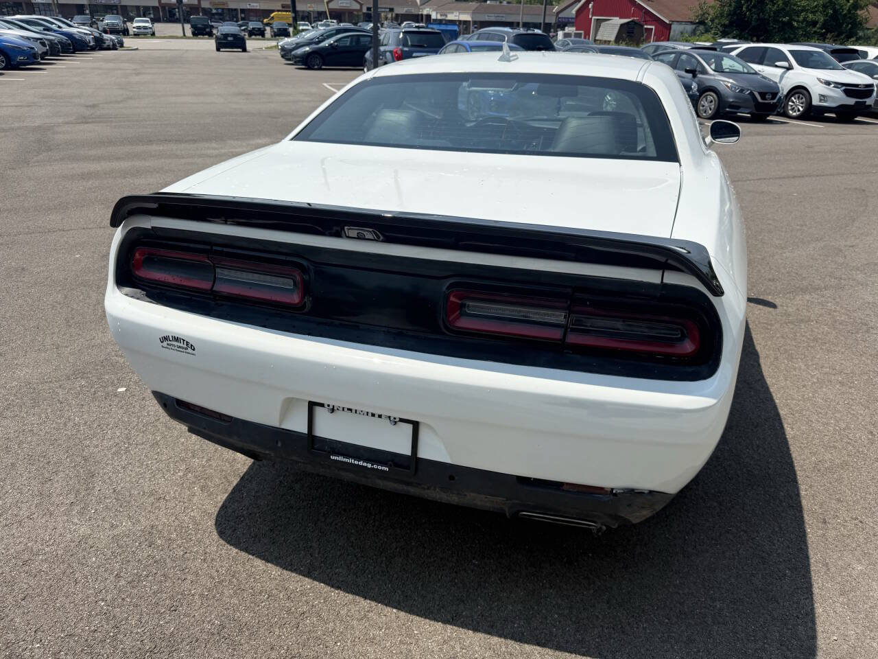Used 2017 Dodge Challenger R/T Scat Pack RWD image 8
