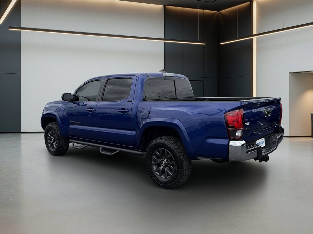 Used 2022 Toyota Tacoma SR5 AWD/4WD image 3