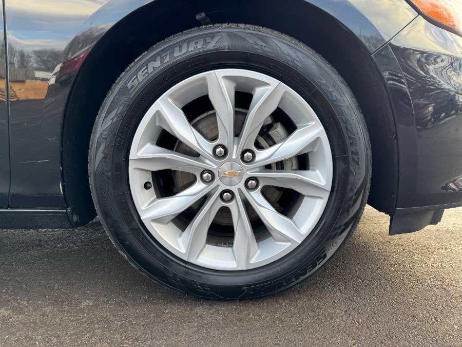 Used 2023 Chevrolet Malibu LT image 13