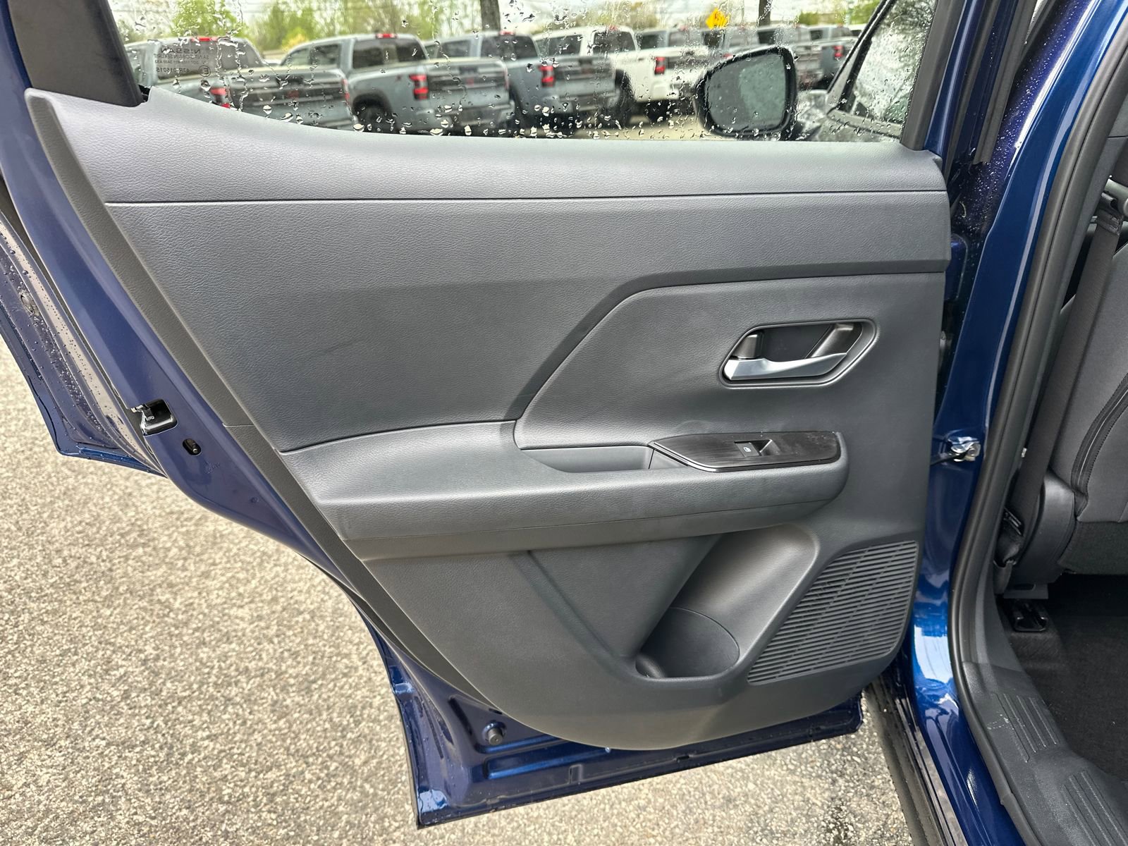 New 2026 Nissan Kicks SV image 19