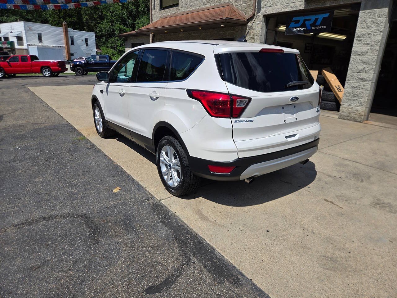 Used 2019 Ford Escape SE AWD/4WD image 5
