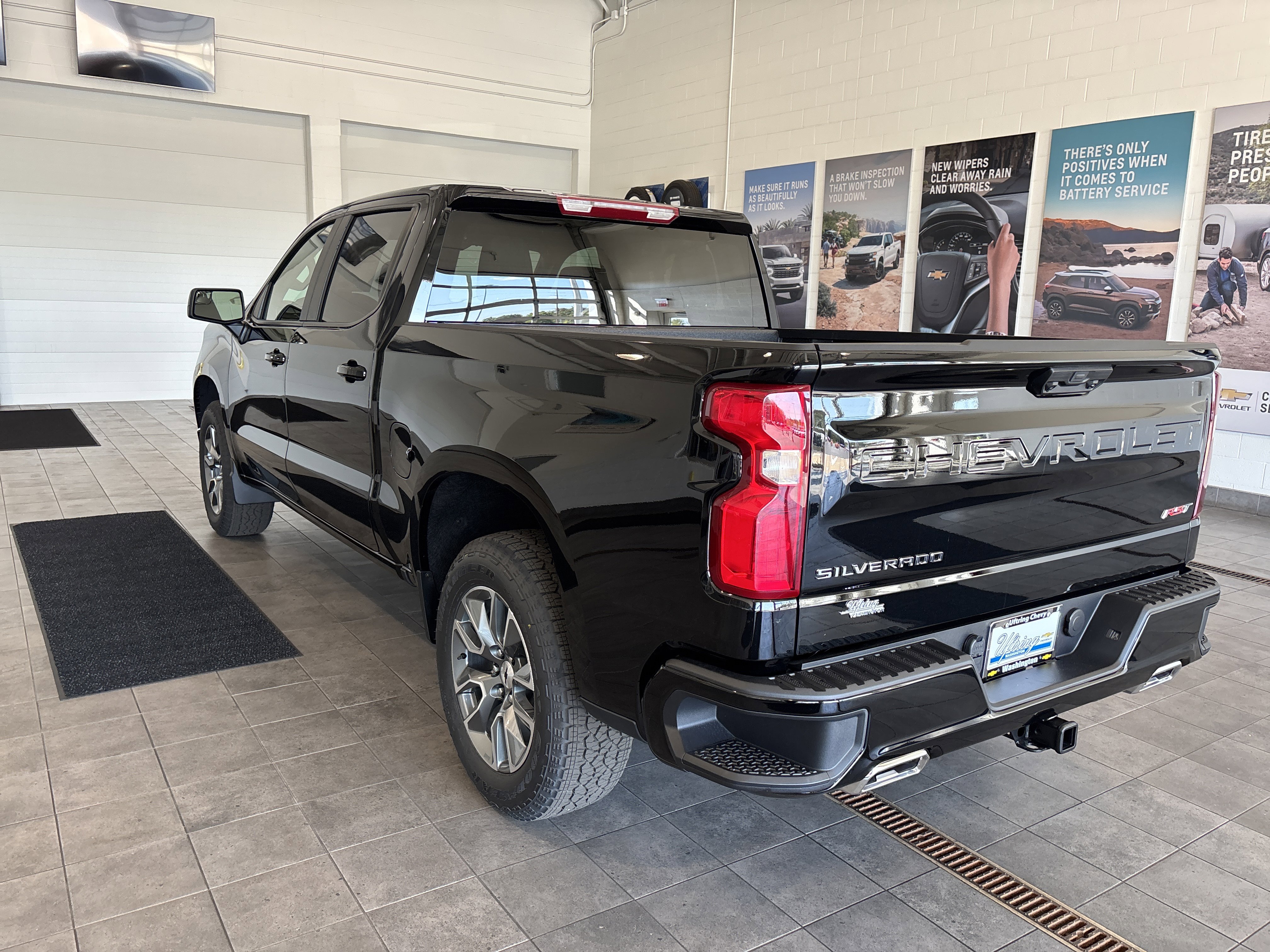 New 2026 Chevrolet Silverado 1500 RST image 7