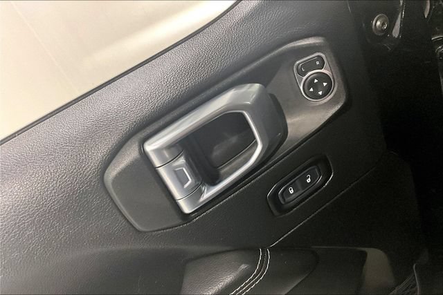 Used 2021 Jeep Wrangler Unlimited Sahara w/ Cold Weather Group AWD/4WD image 46