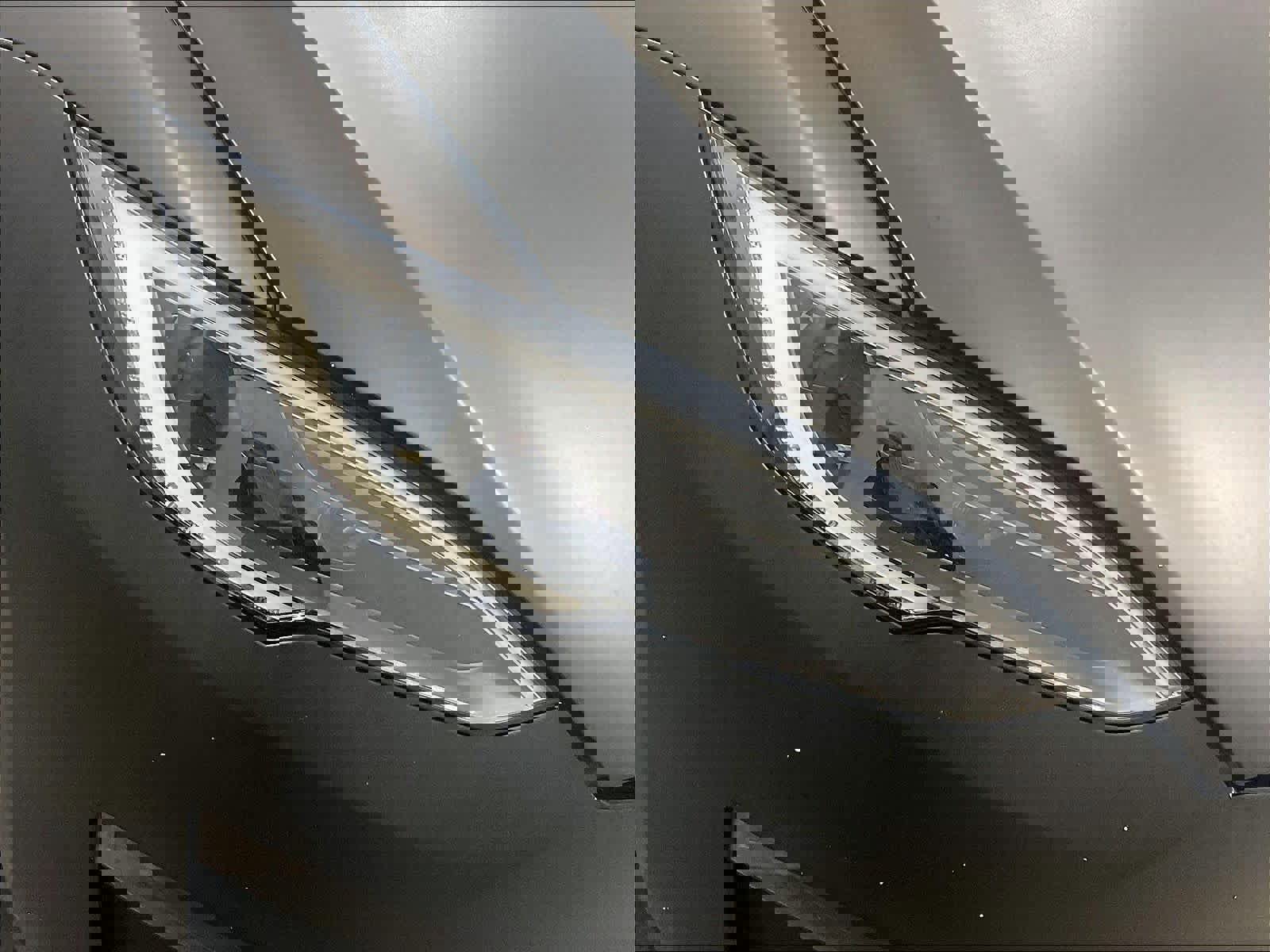 Used 2022 Tesla Model S image 32