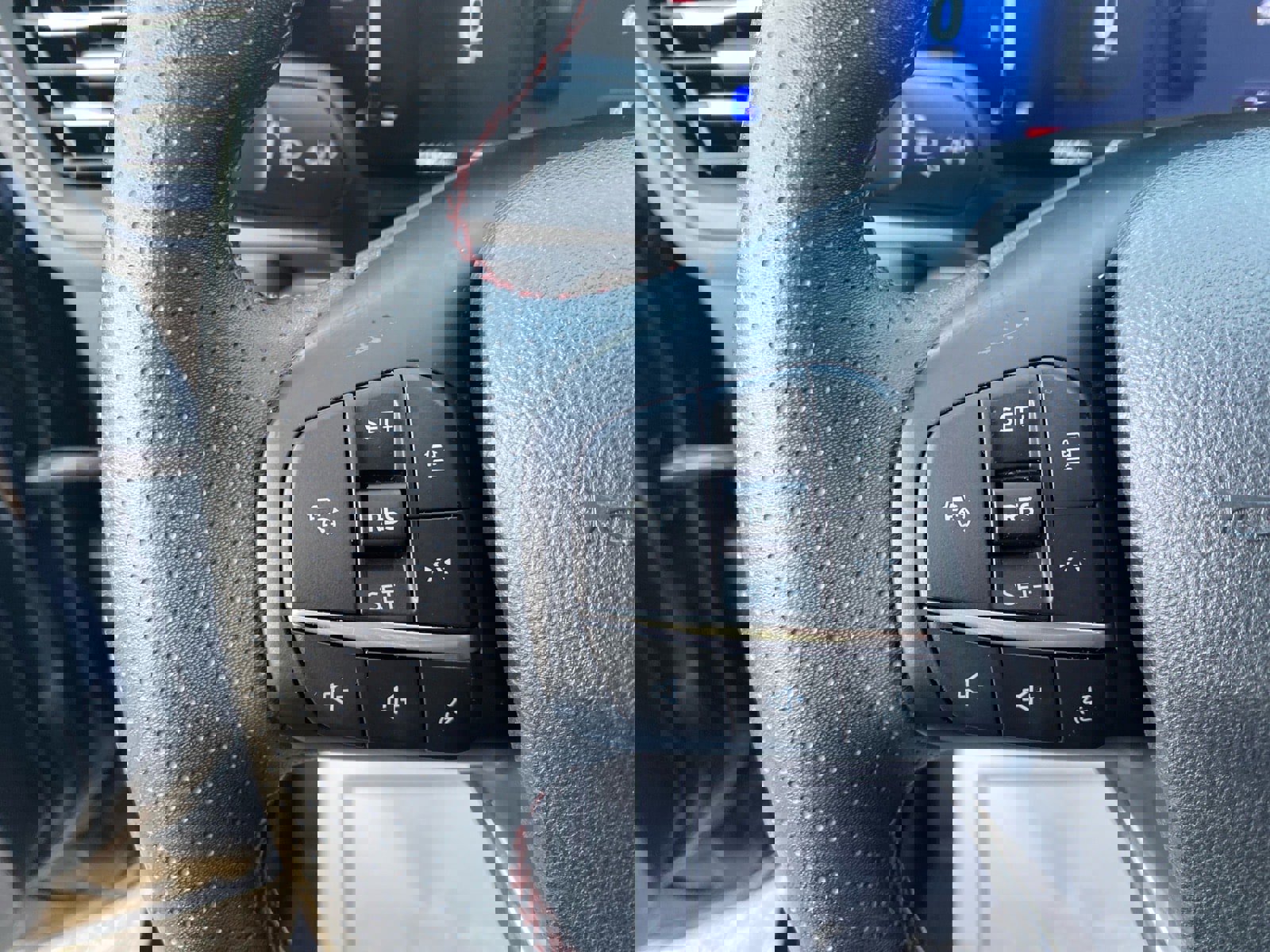 Used 2024 Ford Escape ST-Line w/ Tech Pack #1 AWD/4WD image 18