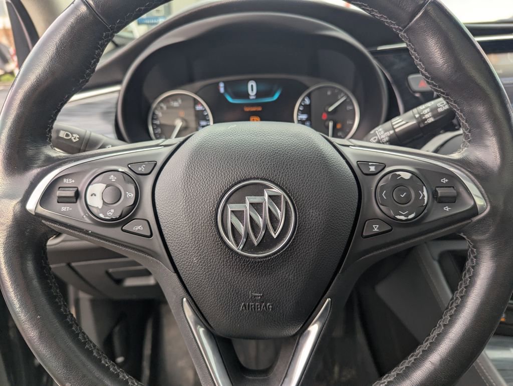 Used 2020 Buick Envision Premium AWD/4WD image 21