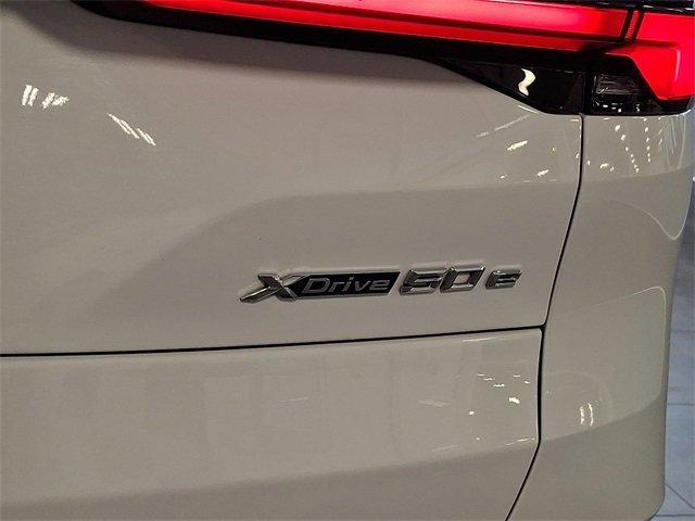 Used 2025 BMW X5 xDrive50e image 30