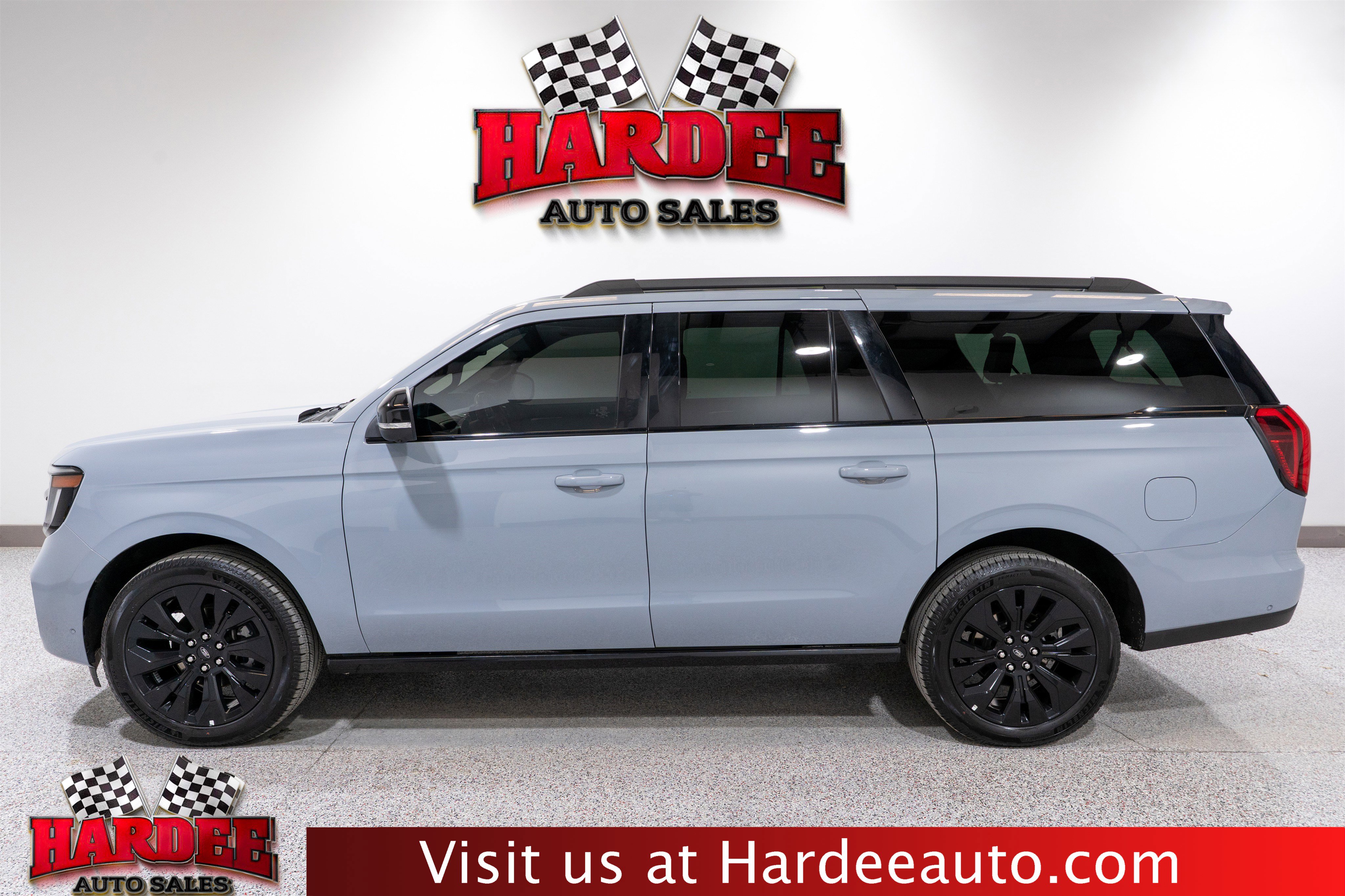 Used 2025 Ford Expedition Max Platinum w/ Stealth Appearance Package