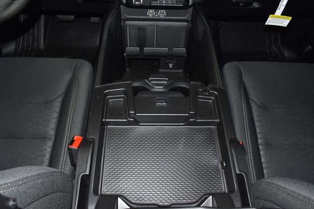New 2026 RAM 1500 4x4 Crew Cab image 22