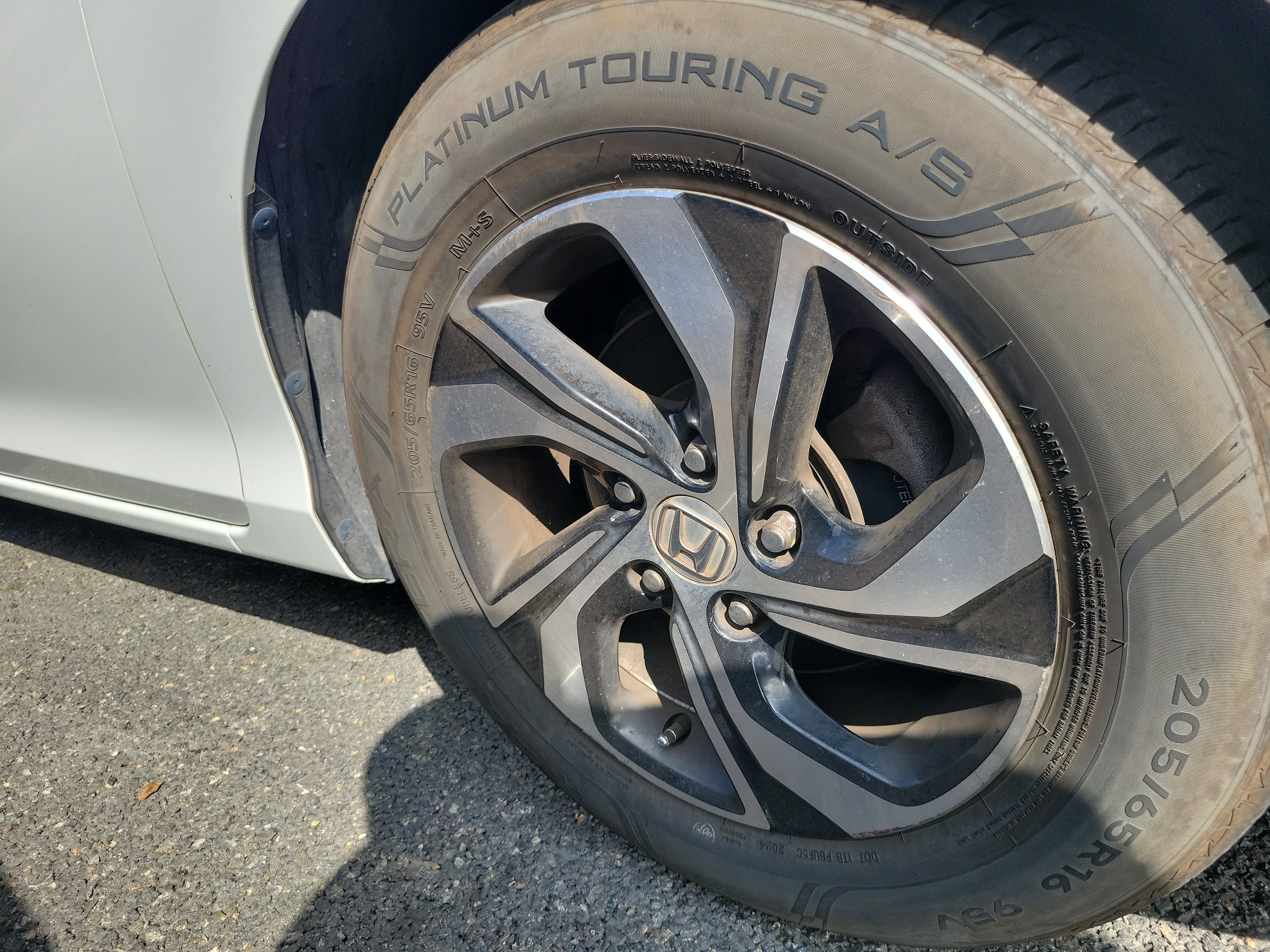 Used 2016 Honda Accord LX image 4
