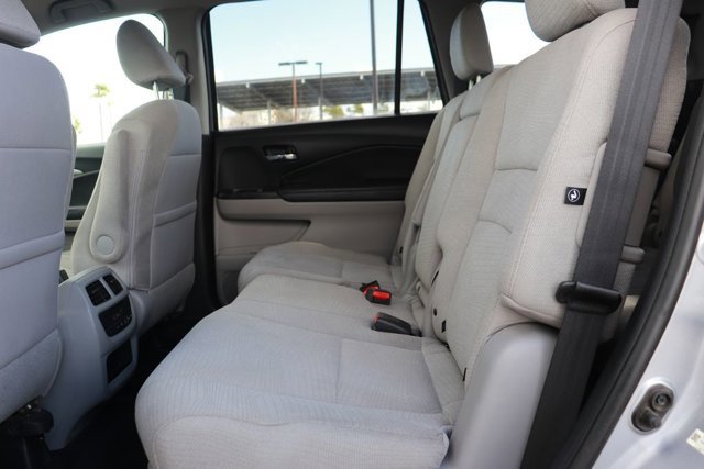 Used 2016 Honda Pilot EX image 13