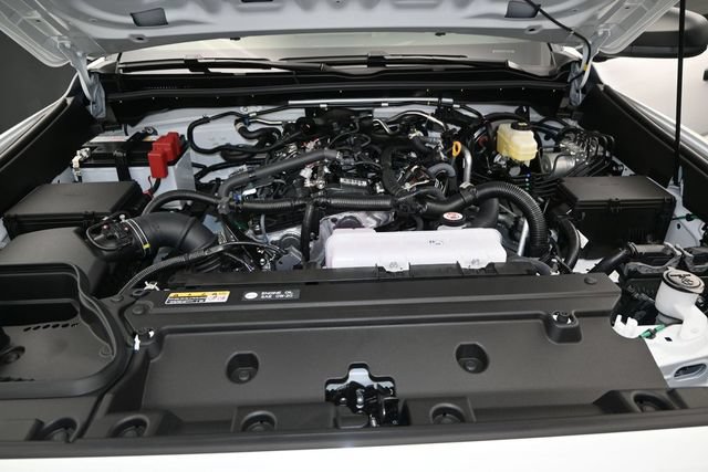 New 2026 Toyota 4Runner SR5 AWD/4WD image 17