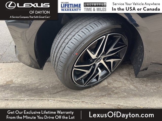 Used 2023 Kia Stinger GT-Line w/ Sun & Sound Package image 11