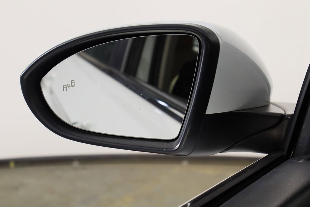 Used 2019 Volkswagen Jetta SE w/ Cold Weather Package image 37