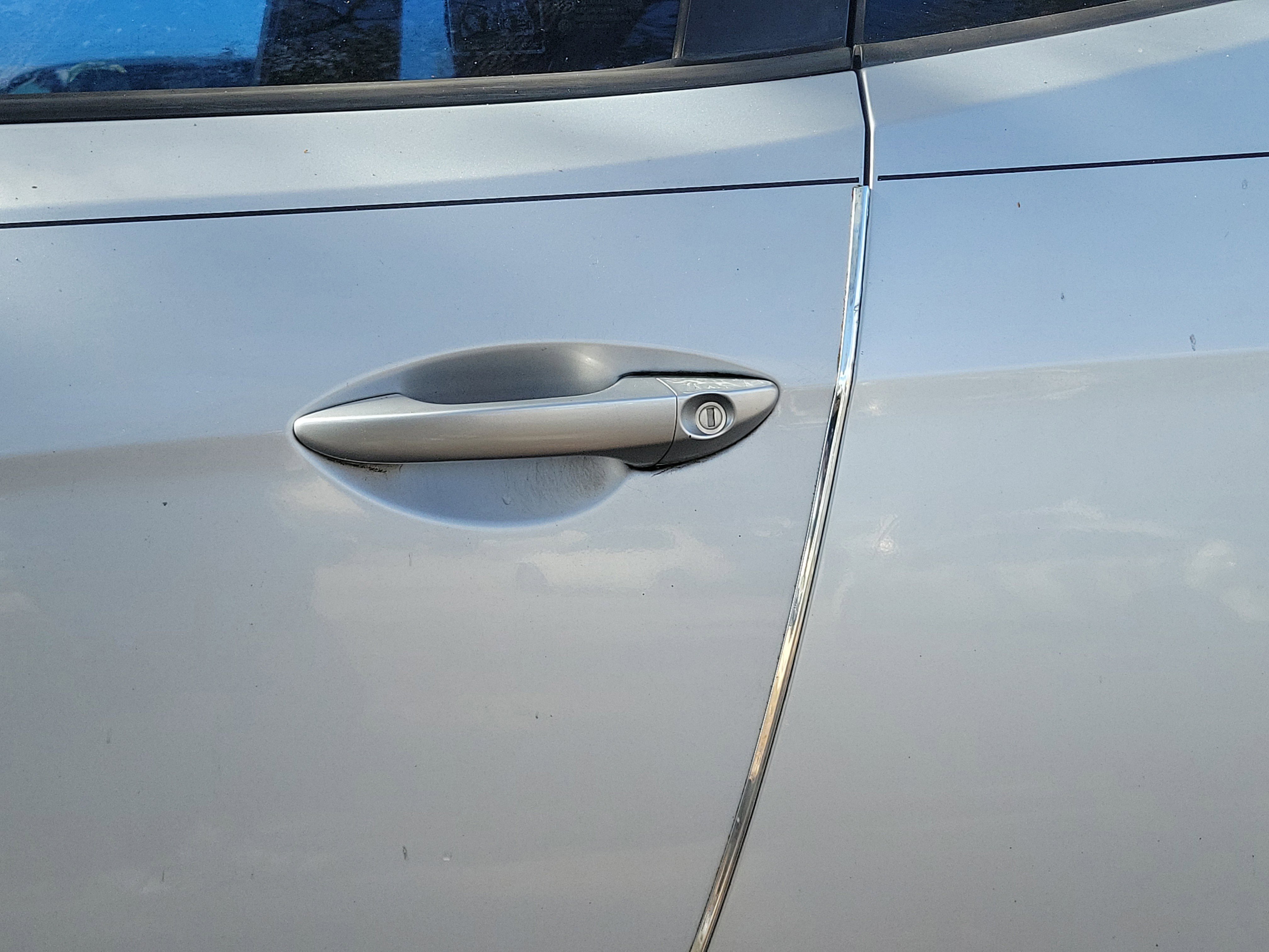 Used 2012 Hyundai Veloster image 7