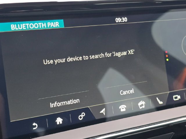 Used 2020 Jaguar XE S AWD/4WD image 10