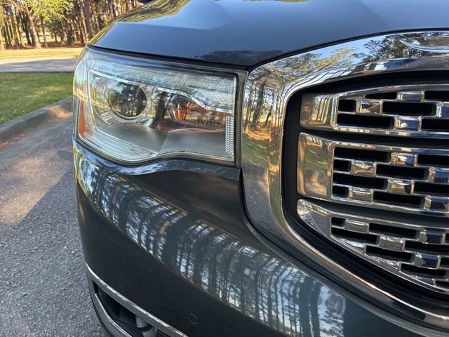 Used 2019 GMC Acadia Denali w/ Technology Package image 10