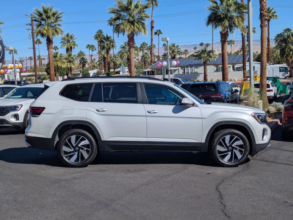 New 2026 Volkswagen Atlas SE image 2