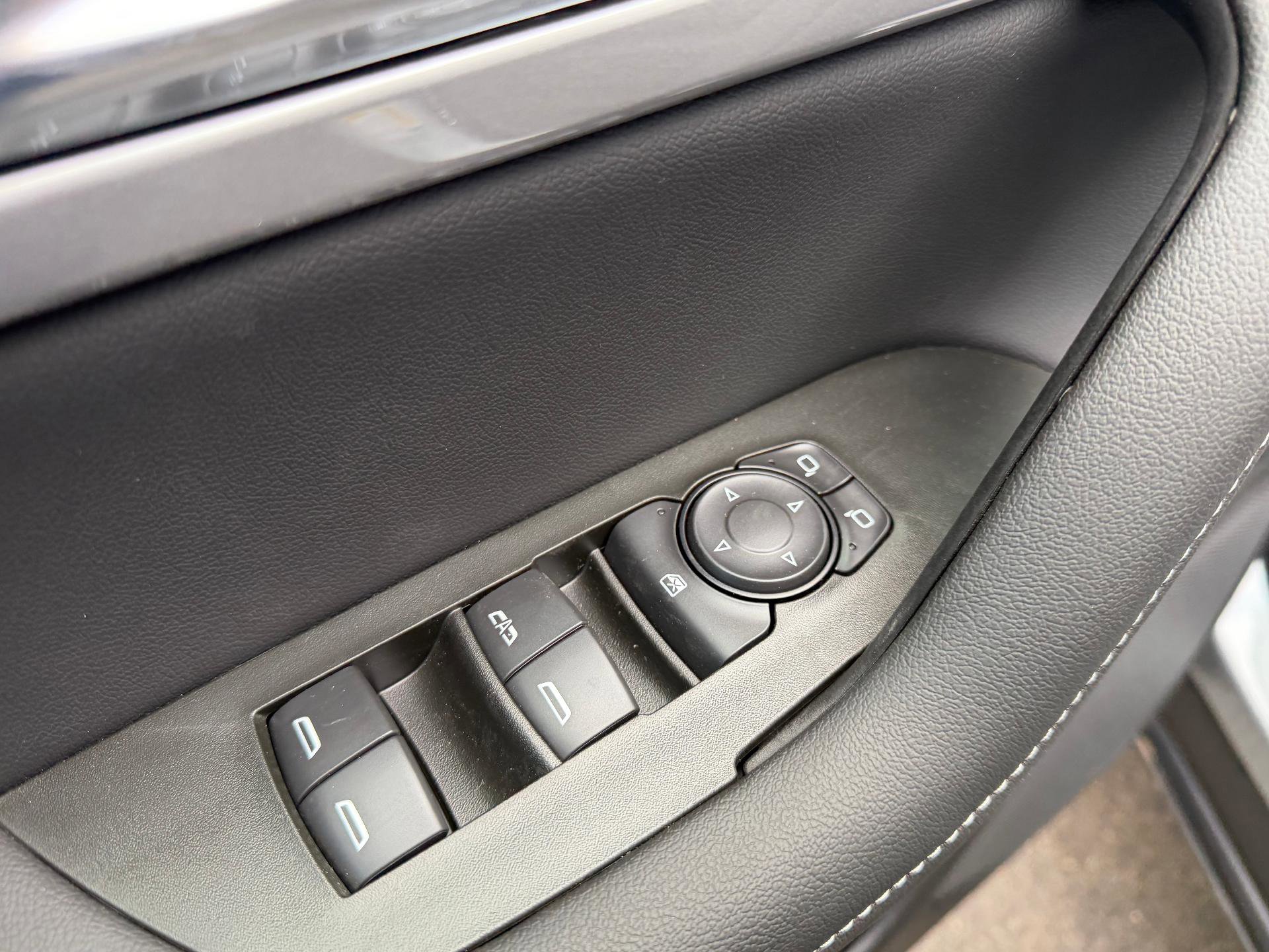 New 2026 Chevrolet Blazer LT image 21