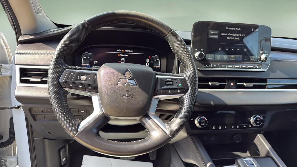 Used 2023 Mitsubishi Outlander SE Black Edition image 23