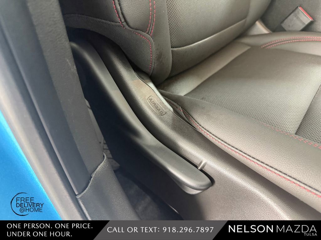 Used 2025 Chevrolet Trax RS w/ Driver Confidence Package image 43