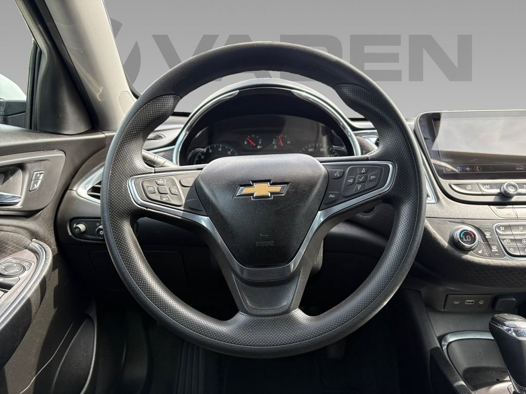 Used 2020 Chevrolet Malibu LT image 9