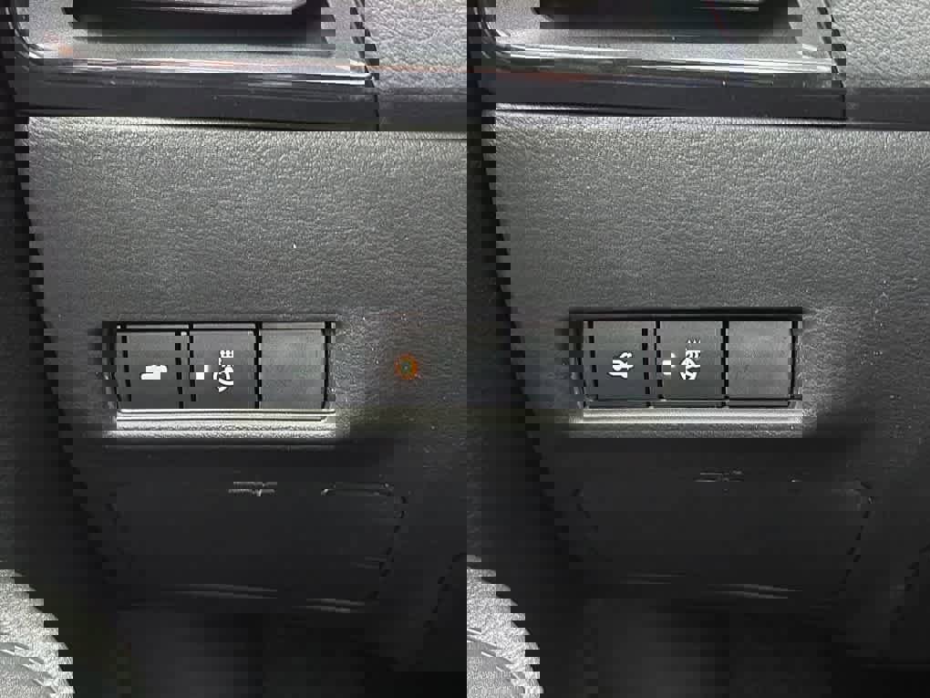 New 2026 Nissan Sentra SV w/ SV Convenience Package image 17