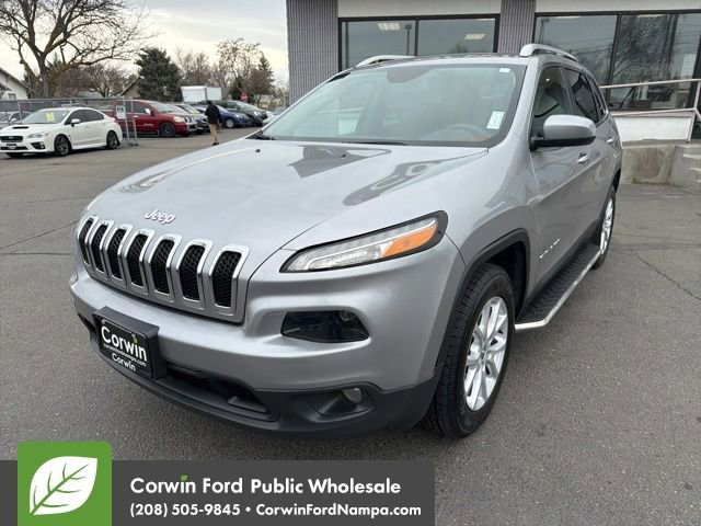 Used 2018 Jeep Cherokee Latitude Plus w/ Cold Weather Group