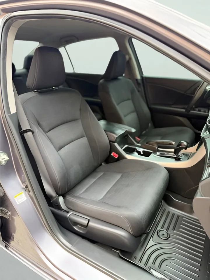 Used 2014 Honda Accord Sport image 22