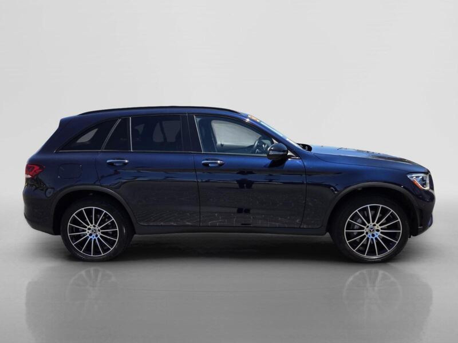 Certified 2022 Mercedes-Benz GLC 300 image 6