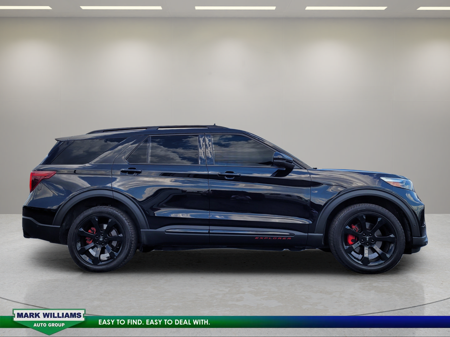 Used 2023 Ford Explorer ST w/ Equipment Group 401A AWD/4WD image 2