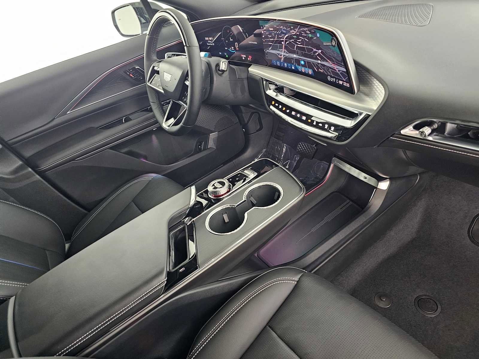 New 2026 Cadillac Lyriq Sport w/ LPO, Floor Liner Package image 11