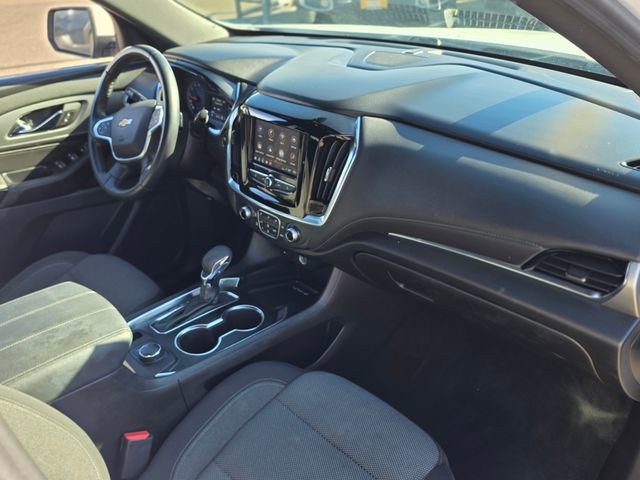 Used 2023 Chevrolet Traverse LT image 7