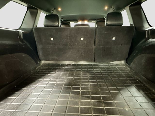 Used 2019 Jeep Grand Cherokee Altitude image 28