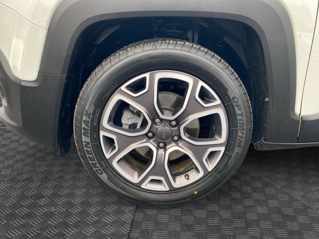 Used 2018 Jeep Renegade Limited w/ UConnect 8.4 Nav Group image 31
