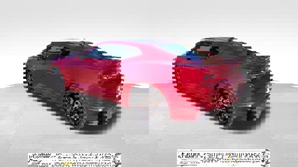 Used 2021 Chevrolet Camaro LT image 7