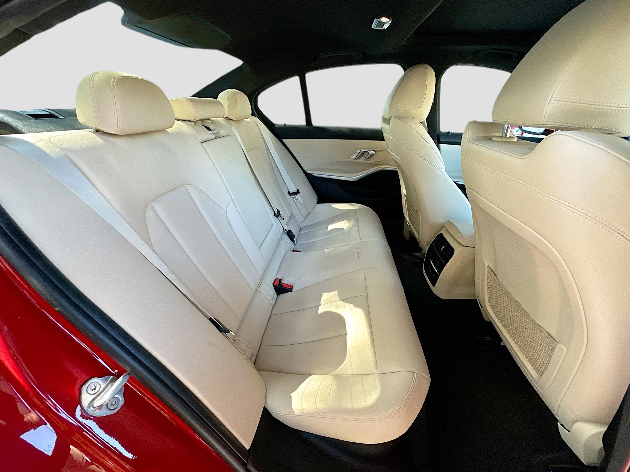 Used 2019 BMW 330i Sedan image 25