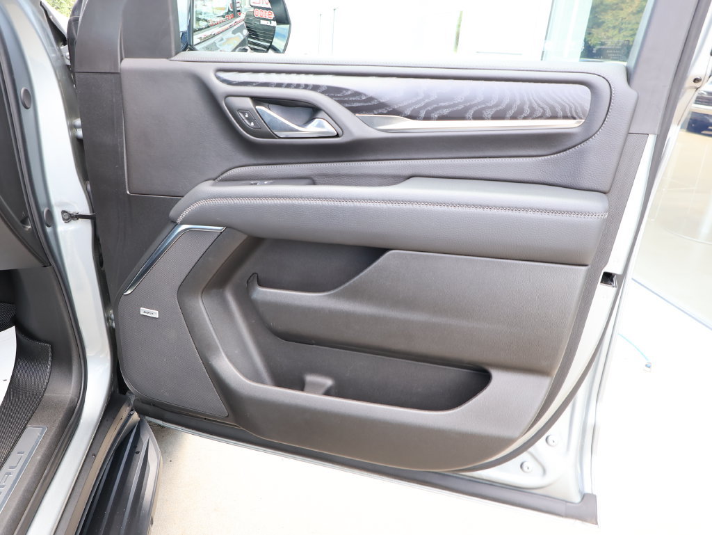 Certified 2024 GMC Yukon XL Denali AWD/4WD image 42