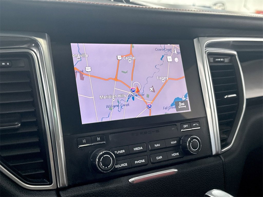 Used 2018 Porsche Macan Sport Edition image 18