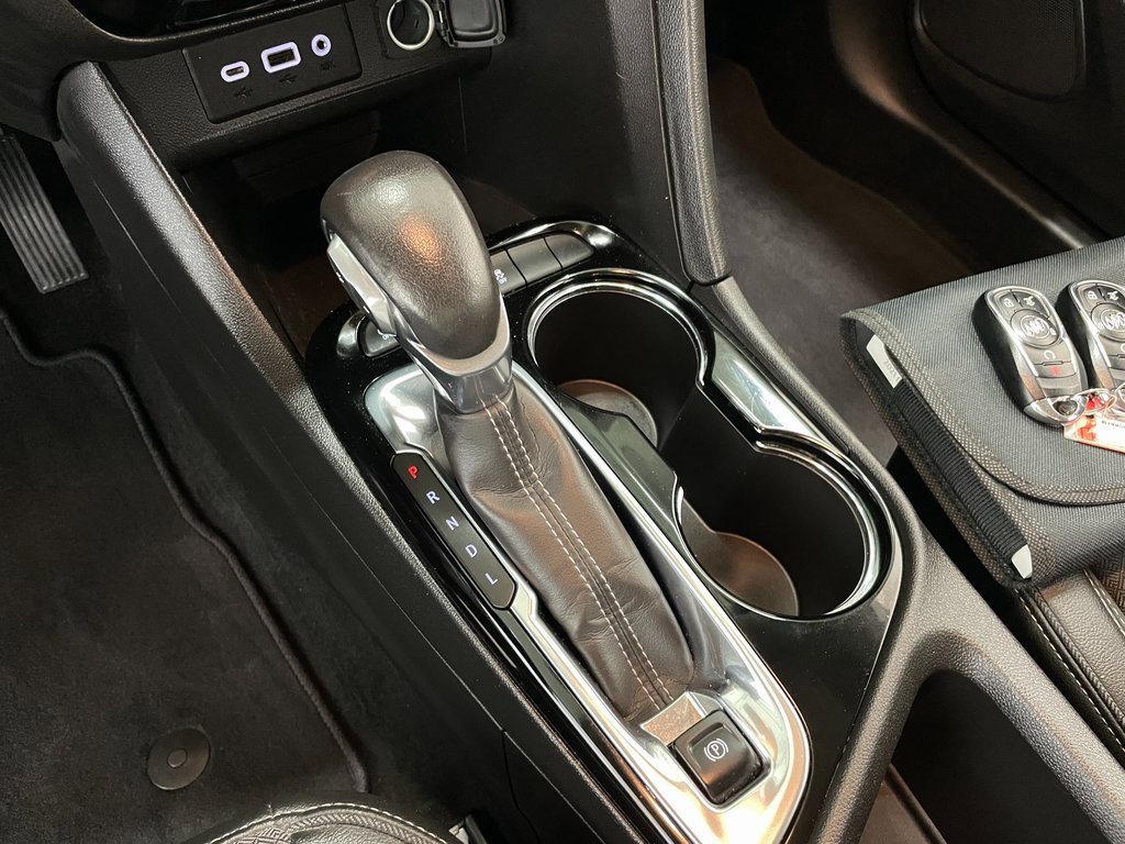 Certified 2021 Buick Encore GX Select w/ Sport Touring Package image 29