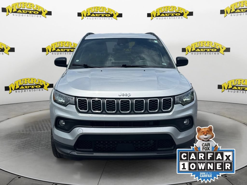 Used 2024 Jeep Compass Latitude AWD/4WD image 9