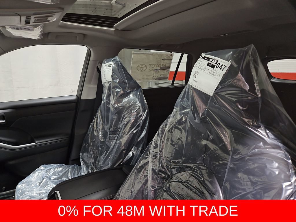 New 2026 Toyota Highlander XLE AWD/4WD image 12