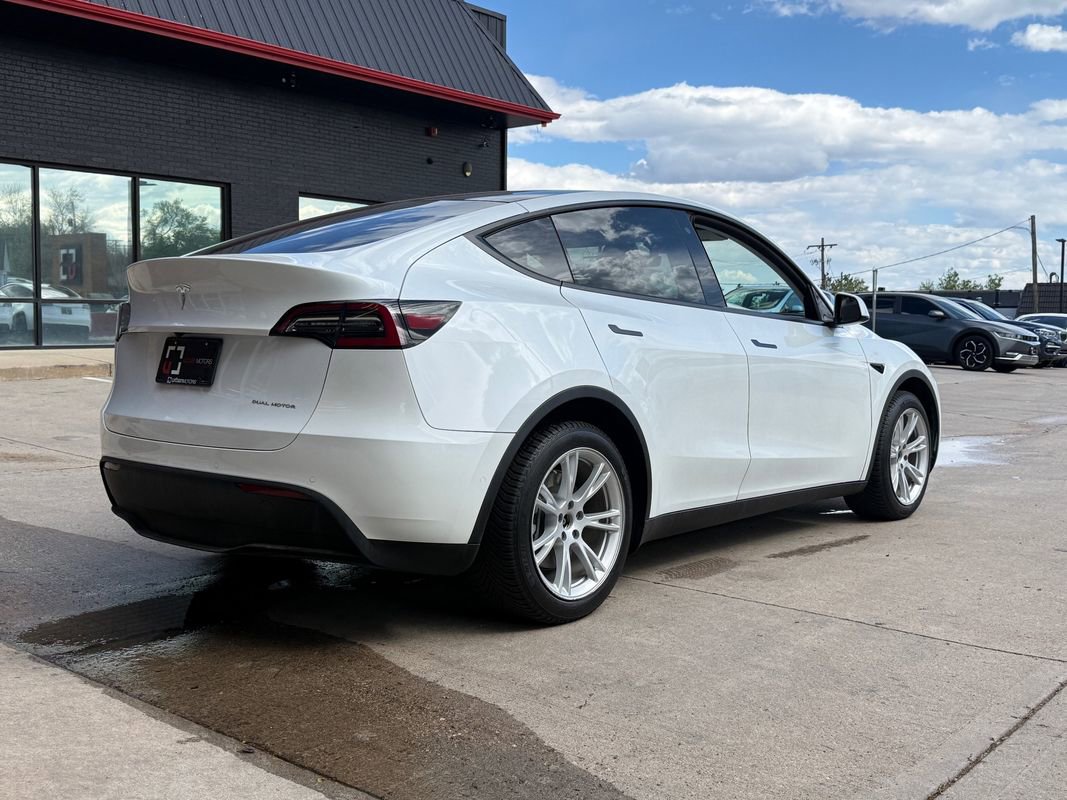 Used 2020 Tesla Model Y Long Range AWD/4WD image 12