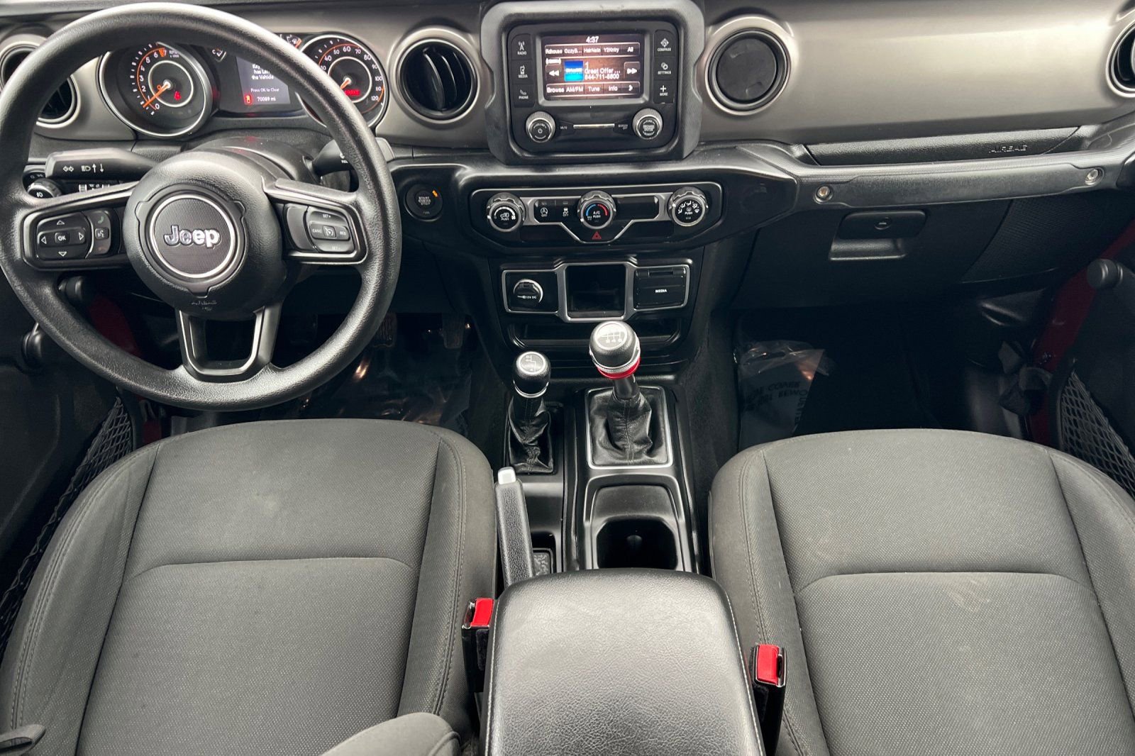 Used 2021 Jeep Gladiator Sport image 13